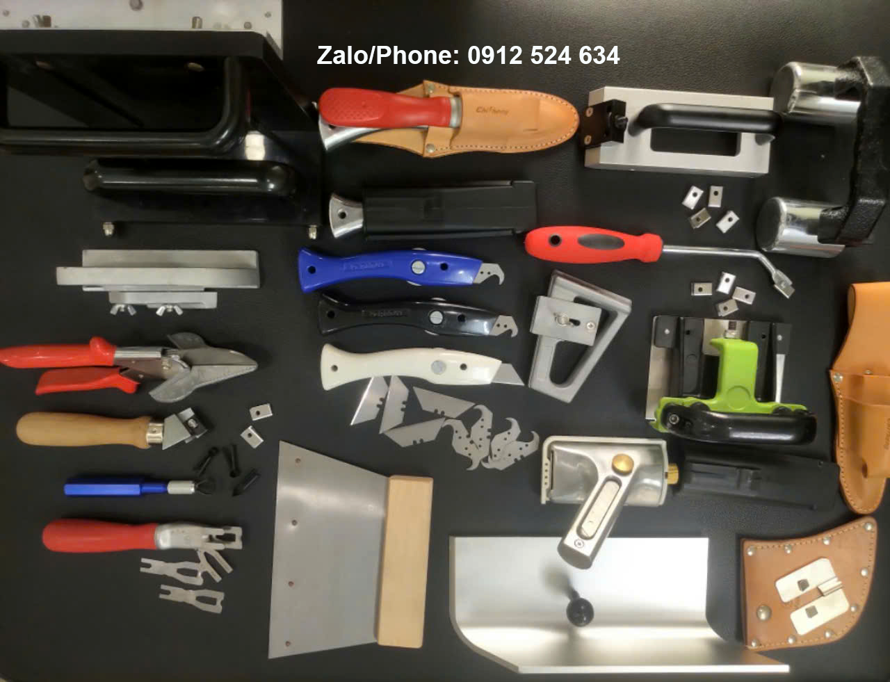 Dụng cụ thi c&ocirc;ng h&agrave;n s&agrave;n thảm nhựa