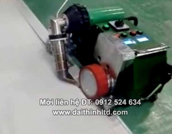 M&aacute;y h&agrave;n bạt nhựa tự động LST UME