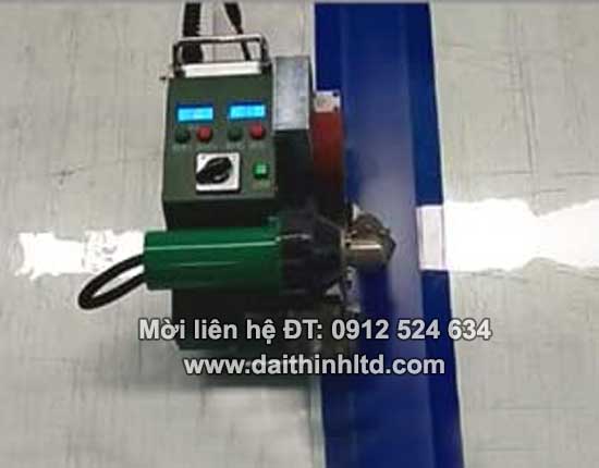 M&aacute;y h&agrave;n bạt nhựa LST UME