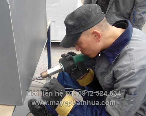 M&aacute;y h&agrave;n nhựa cầ tay LST1600W